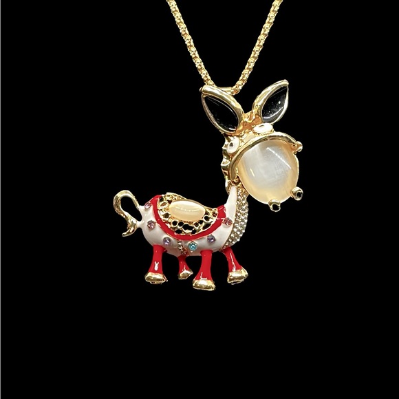 BETSY JOHNSON Mule/Donkey Necklace Bling.. - Picture 3 of 5